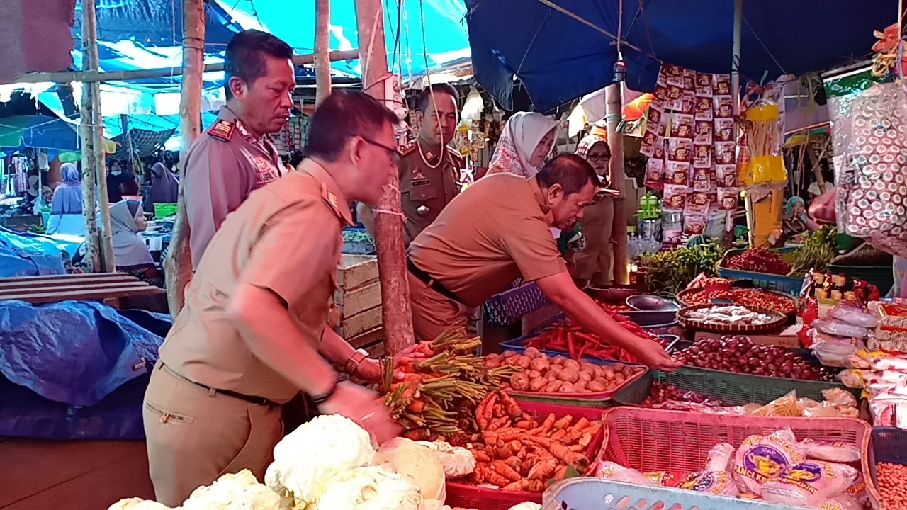 Sidak Sembako di hari kedua Ramadhan oleh DP2KUKM